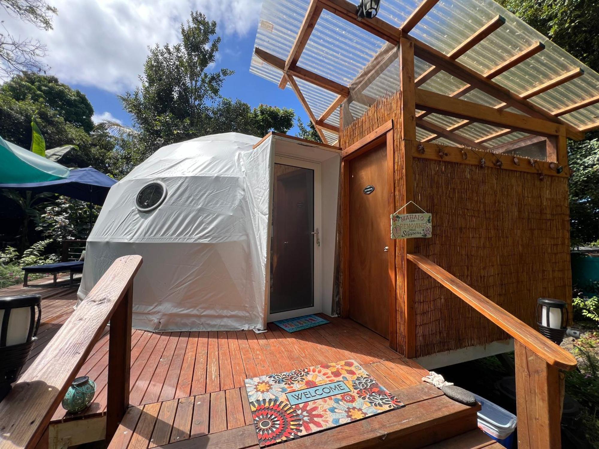 Manta Soul Jungle Geodome Hotel Kealakekua Exterior photo
